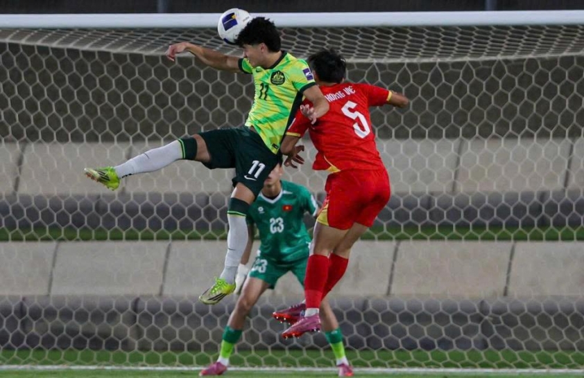 U17 Việt Nam bất lực trước 'vũ khí' của U17 Úc 835113