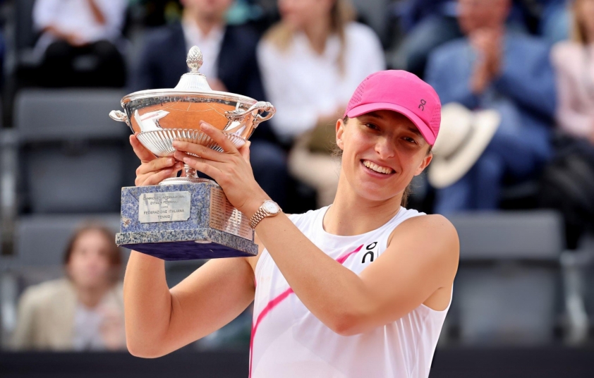 Swiatek đè bẹp Virus, thẳng tiến bán kết Rome Open 2026 833942