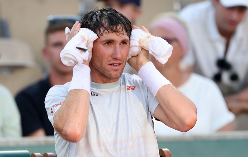 Đệ tử Nadal sốc nhiệt, suýt thua thảm ở trận ra quân Roland Garros 2026 838869