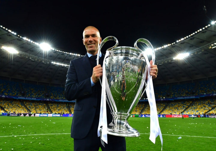 Zinedine Zidane chuẩn bị tái xuất, điểm đến mới khiến cả thế giới chú ý 834974
