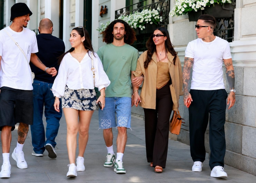 Marc Cucurella và Enzo Fernandez là đôi bạn thân