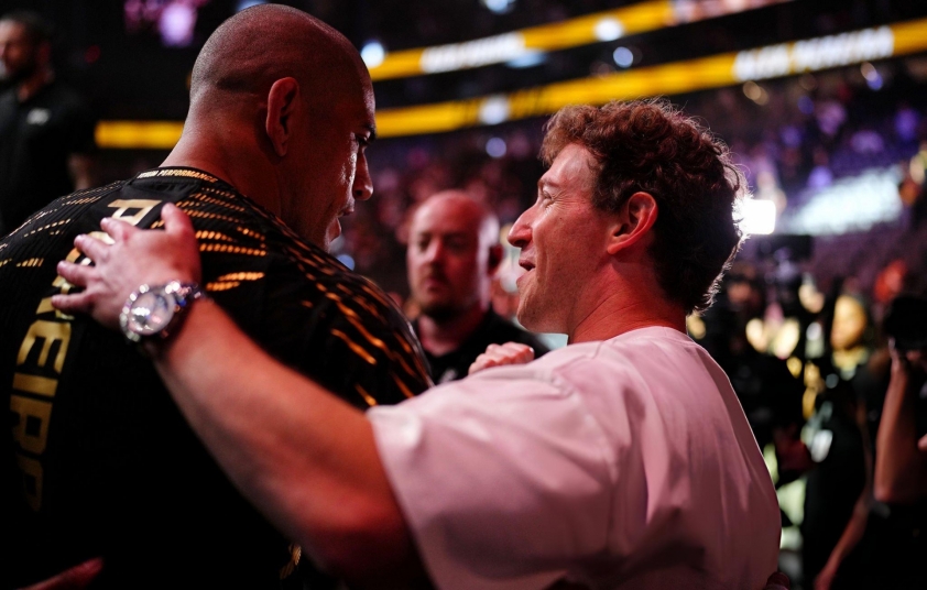 Elon Musk - Mark Zuckerberg tỉ thí ở UFC? 854682