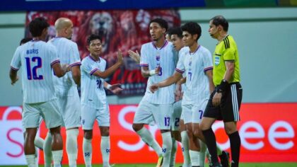 Thái Lan thắng Singapore 3-1, lỡ cơ hội vượt kỷ lục Việt Nam
