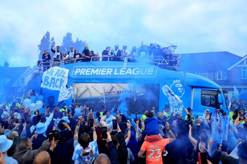 Frank Lampard ra mệnh lệnh đặc biệt trước ngày quyết đấu Arsenal: “Đừng tôn trọng họ quá mức” 887285