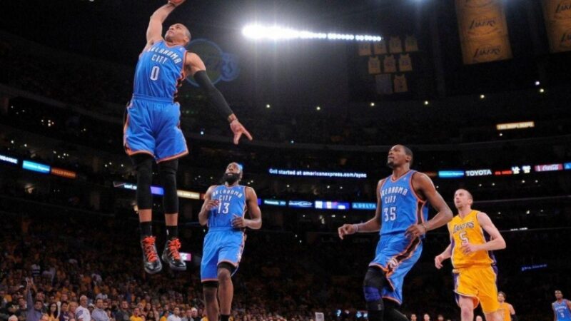 Huyền thoại ‘Triple Double’ vĩ đại nhất NBA chính thức nói lời chia tay