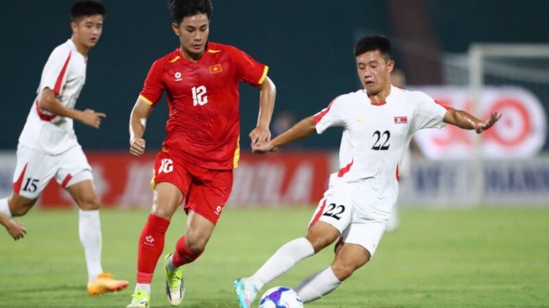 U20 Việt Nam thua 0-3 trận mở màn: Còn cửa đi tiếp?