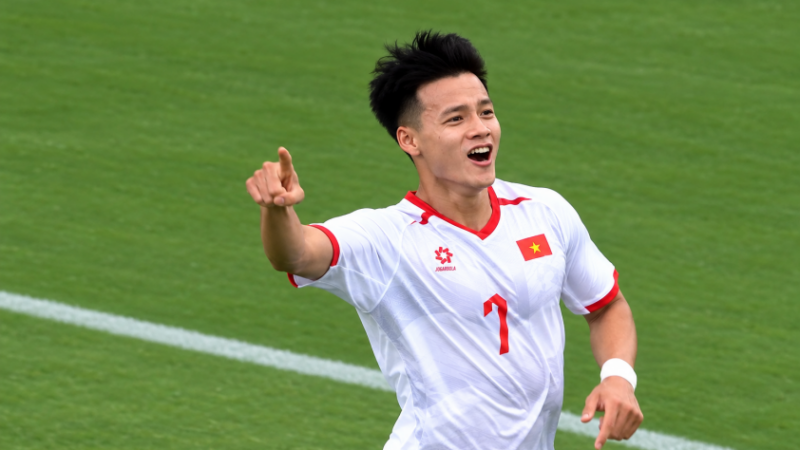 Tiền đạo U23 Việt Nam trải lòng sau chiến thắng Philippines