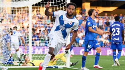 Aubameyang “lão tướng” phá kỷ lục, gây sốt La Liga
